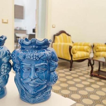 Duhome Apartment In The Heart Of Catania Bagian luar foto