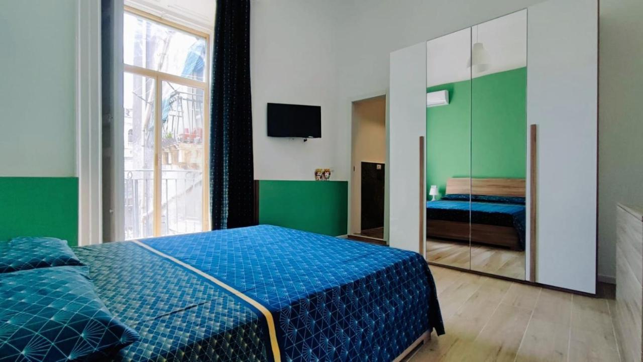 Duhome Apartment In The Heart Of Catania Bagian luar foto
